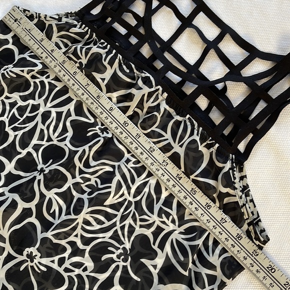 🦋3/40 CANDY COUTURE Sheer Lattice Trim Tank Top (L) - Picture 11 of 16